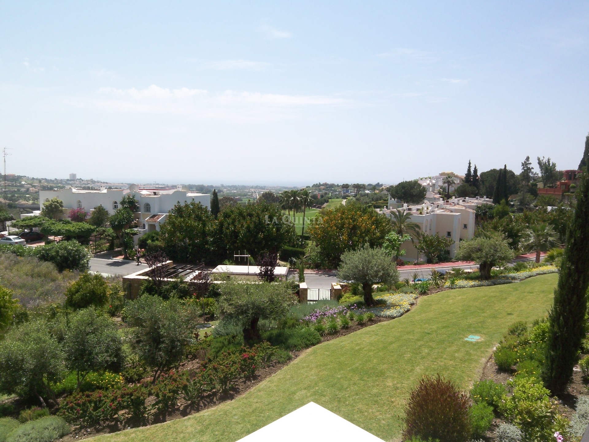 to La Quinta, Marbella La Quinta Real Estate Group